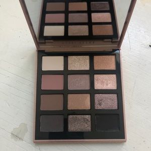 Gently Used Bobbi Brown Nude Drama Palette